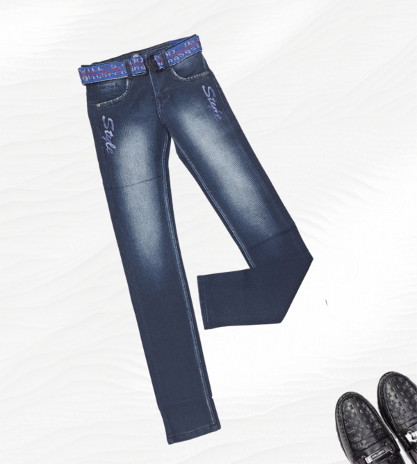 Boy's Jeans with Smart Wash in shade of Blue